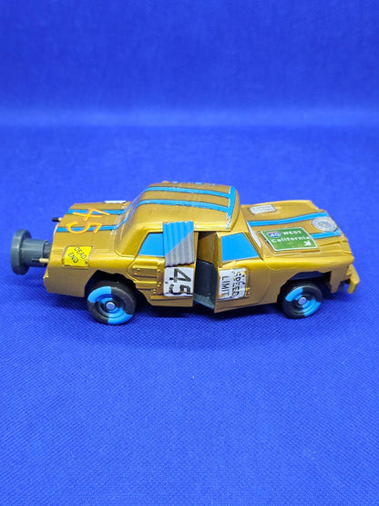 T-Bone Disney Pixar Cars Crazy 8s Thunder Hollow Mattel Crashed Party 15 cm4