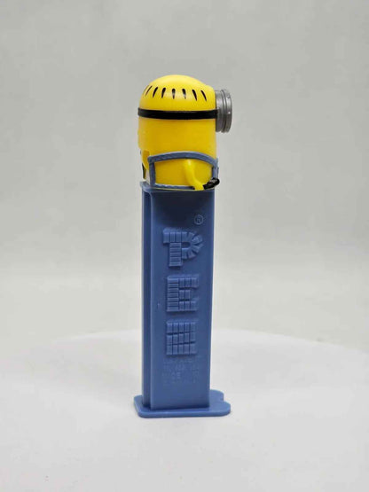 Distributeur PEZ Minion Stuart, Moi Moche et Méchant, Universal, 2010s, Jauneble