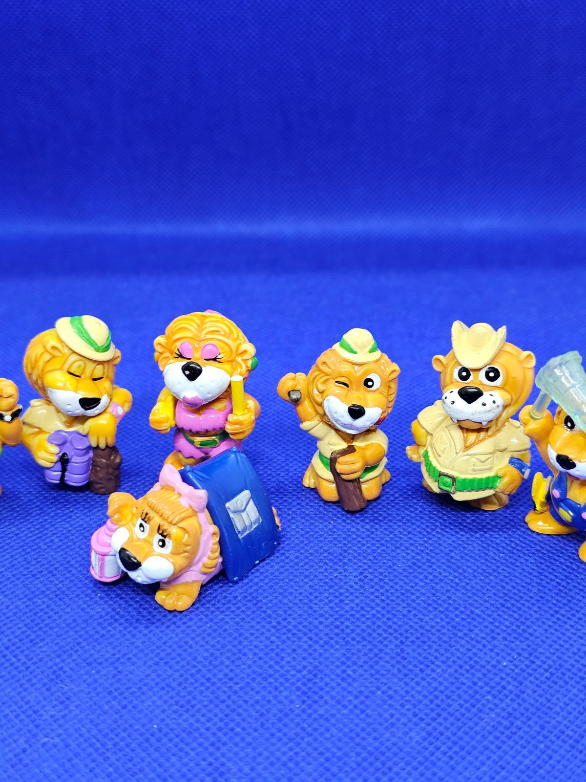 Lot 8 Figurines Leoventuras, Kinder Surprise, Ferrero, 19962