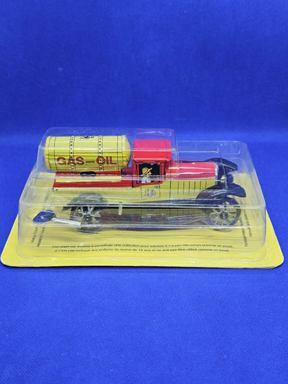 Camion Citerne Gas Oil Paya Reproduction Vintage Wind-Up Tin Toy Jouet Mécanique2