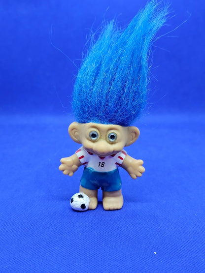 Happy Troll Footballeur Numéro 18 Cheveux Bleus Figurine Vintage Années 90 8 cm0