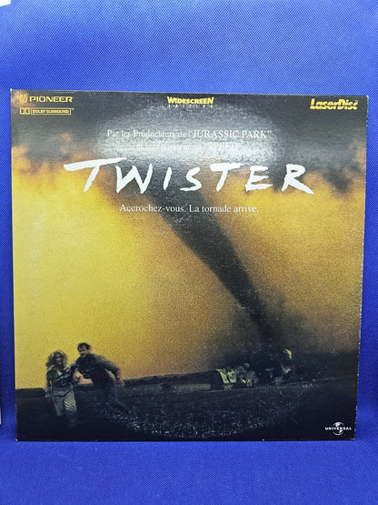 Twister LaserDisc PAL Widescreen Helen Hunt Bill Paxton Universal Spielberg0