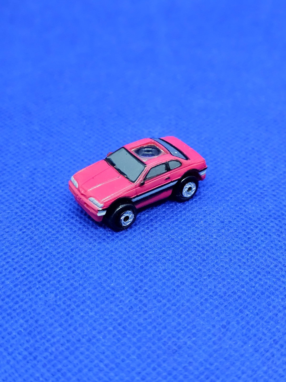 Ford Thunderbird Super Coupe Private Eyes Micro Machines Galoob 19900
