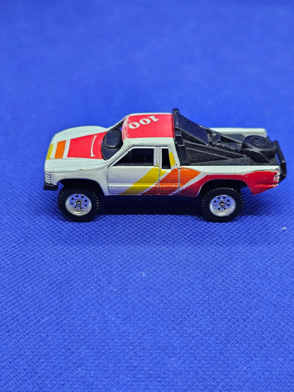 Toyota SR5 Pickup Hickey 100 Mc Toy 1 64 Made in Macau2