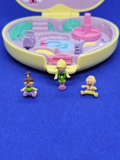 Polly Pocket Strollin’ Baby, Bluebird Toys, 1994, Coffret Maison Bébé Cœur2