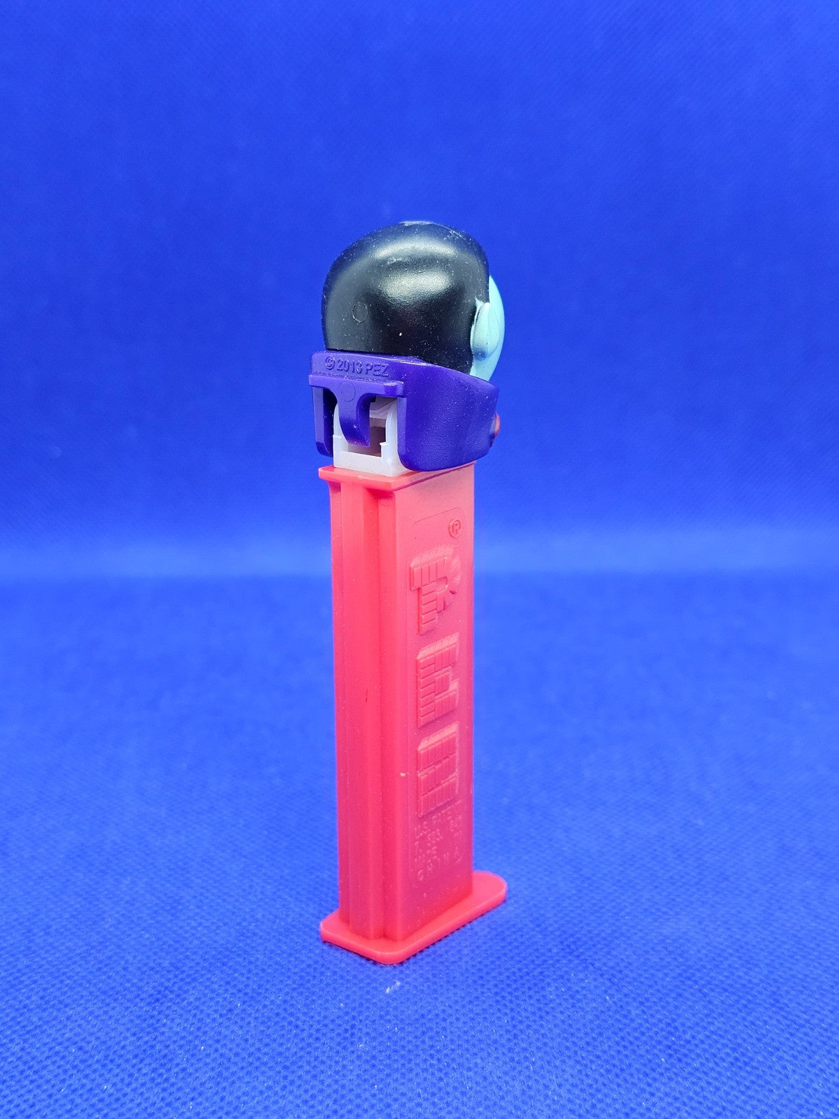 PEZ Vampire Halloween Seasonal Candy1