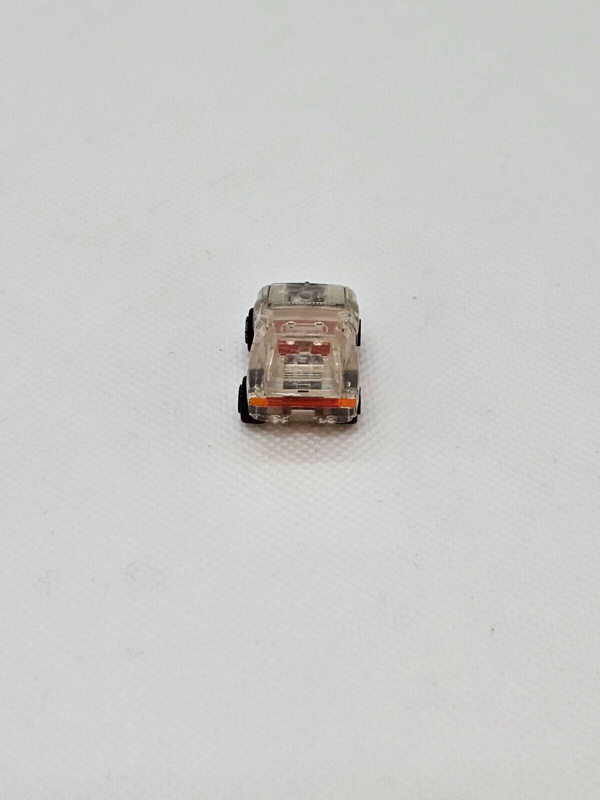 5561799