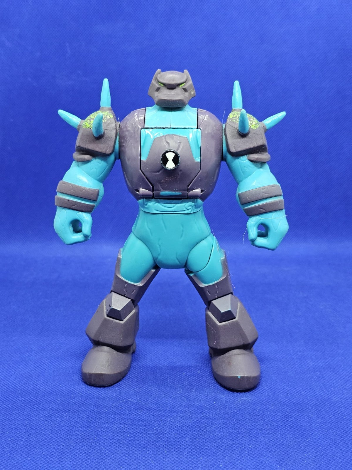 Ben 10 Ben to Shock Rock Figurine Transformante Playmates Toys 2018 16 cm0