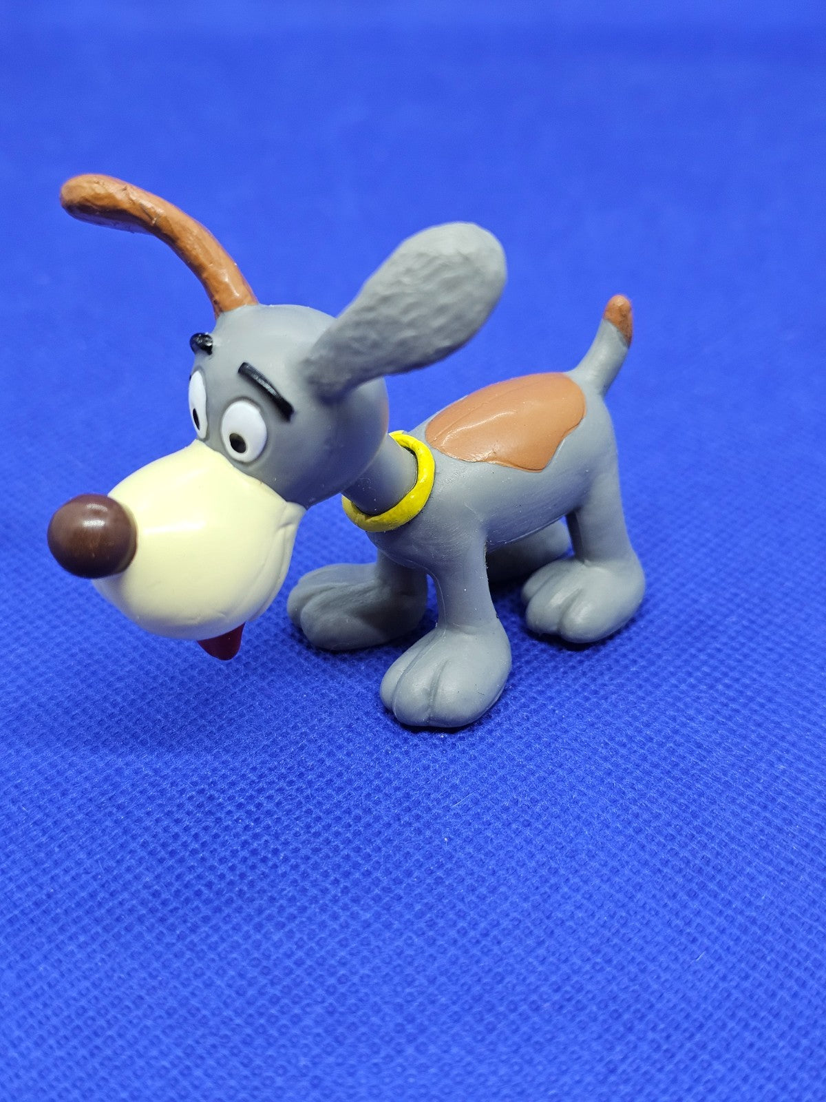 Welpi Puppy chien des Schtroumpfs 20405 Peyo Schleich Germany 5.5 cm1