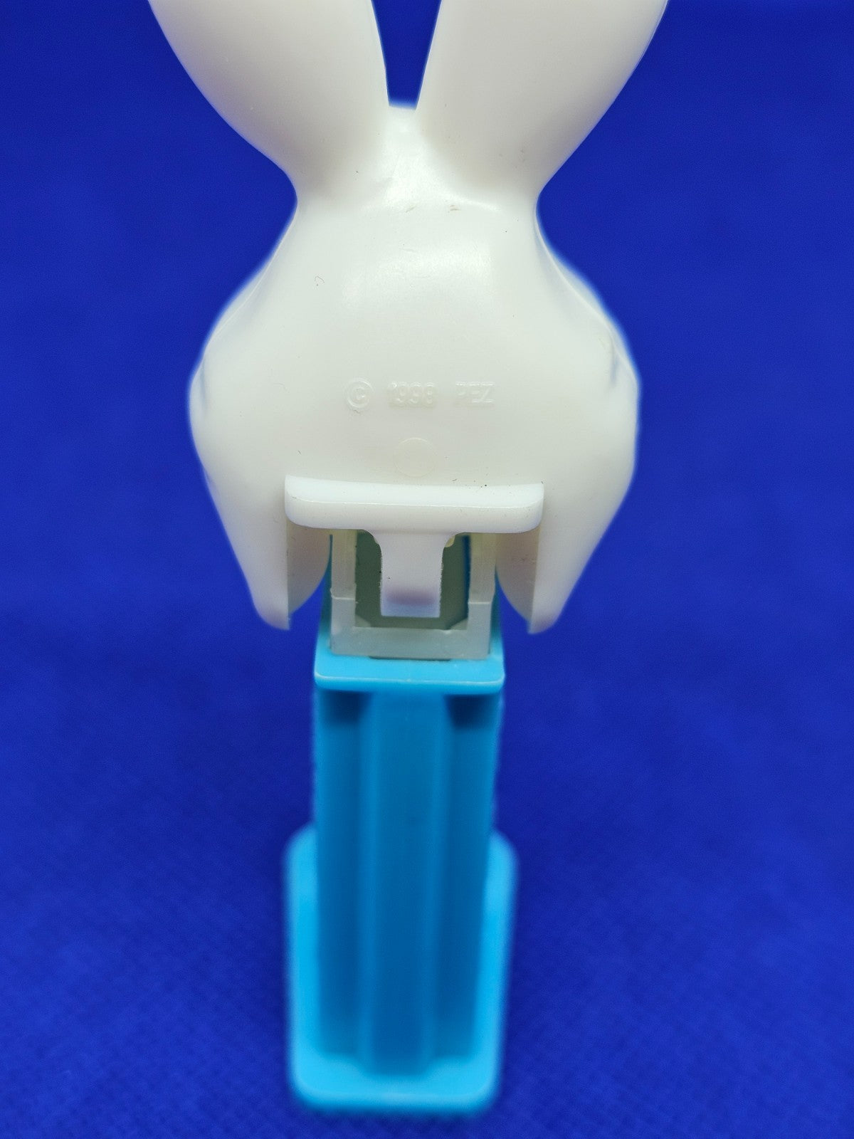 PEZ Mini Bunny Easter, Lapin Rose Bleu Clair, 1998, Distributeur PEZ Vintage3