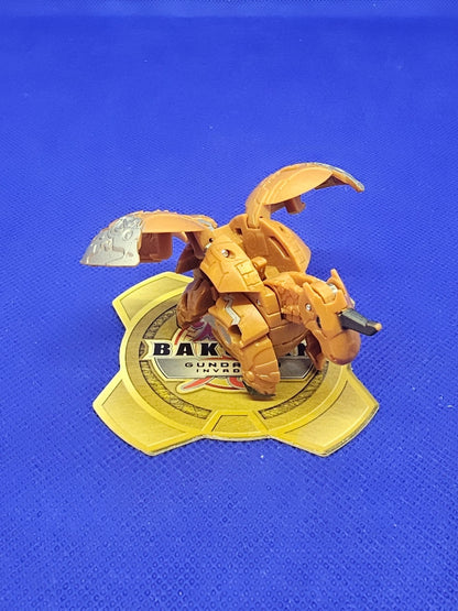 Pegatrix Aurelus Gold Bakugan Battle Planet B600 Spin Master Sega Toys0