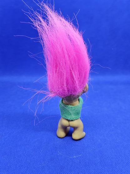 Poupée Troll Vintage Cheveux Roses Yeux Bleus Haut Vert Made in China Années 1991