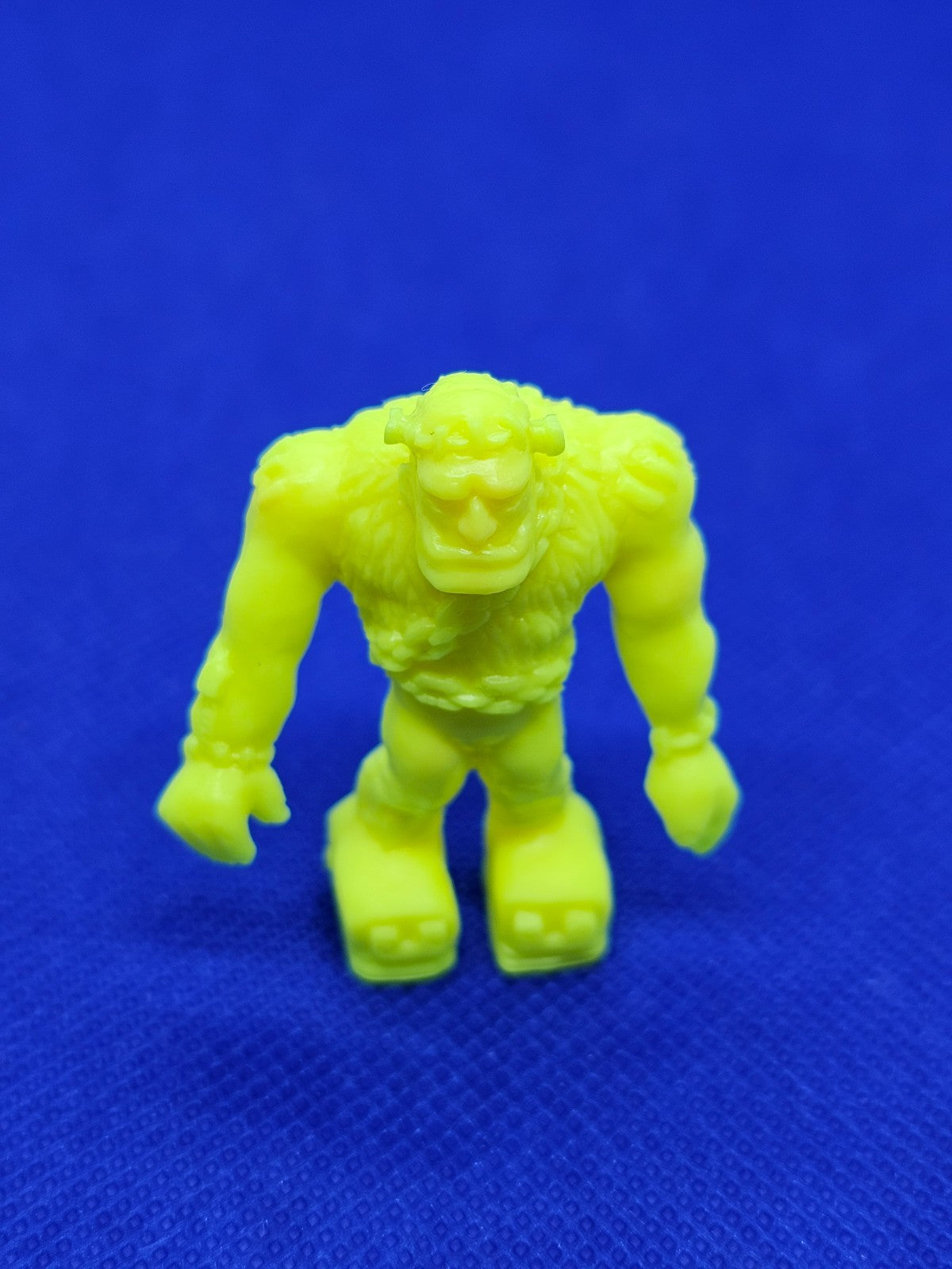 Monster in My Pocket Figurine Jaune Néon Numéro 13, Collection Vintage 90s, RARE5