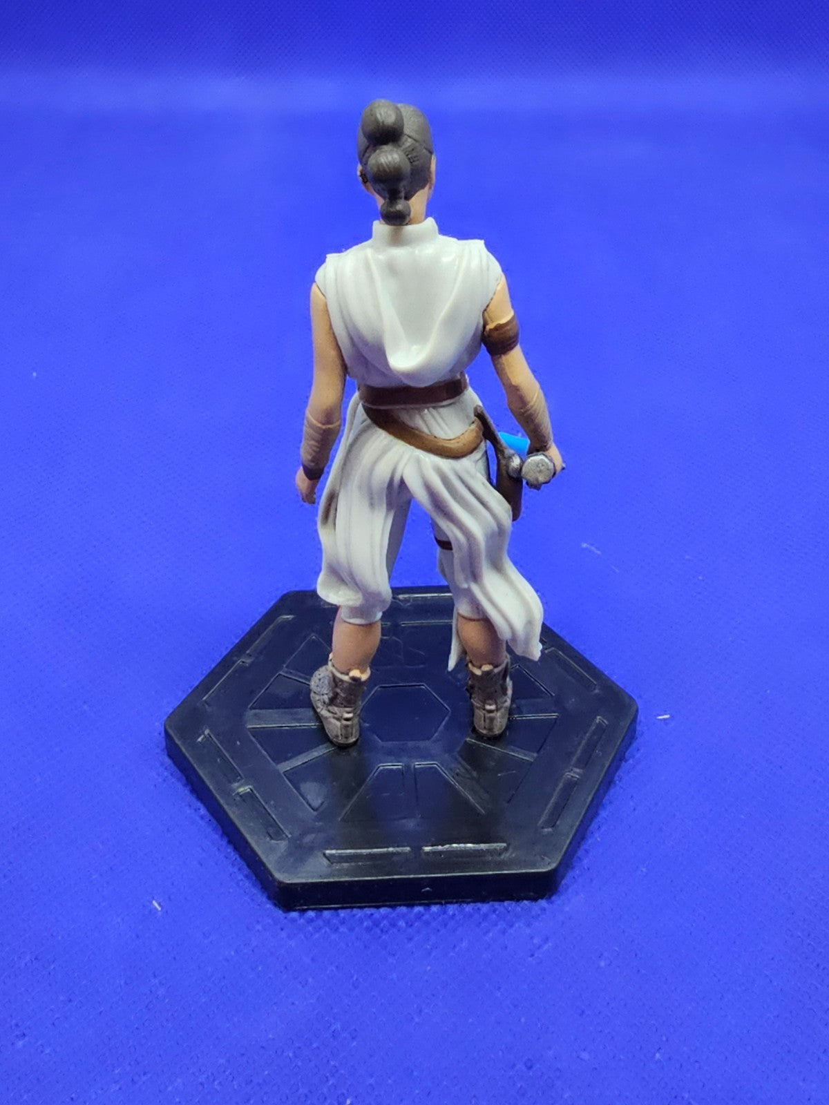 Rey Star Wars Figurine PVC Disney Jedi Sabre Laser Bleu 9,5 cm1