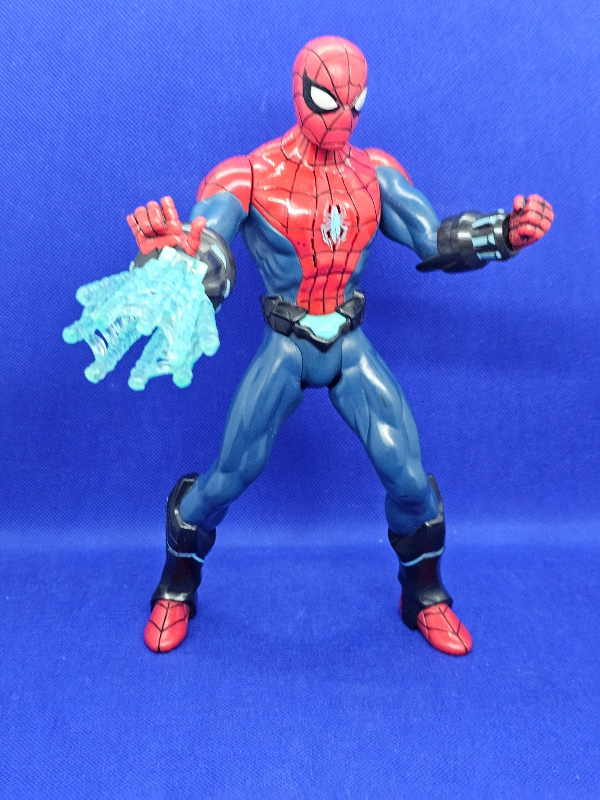 Spider Man Figurine Articulée Sonore Lumineuse Marvel Hasbro 2012 25 cm1