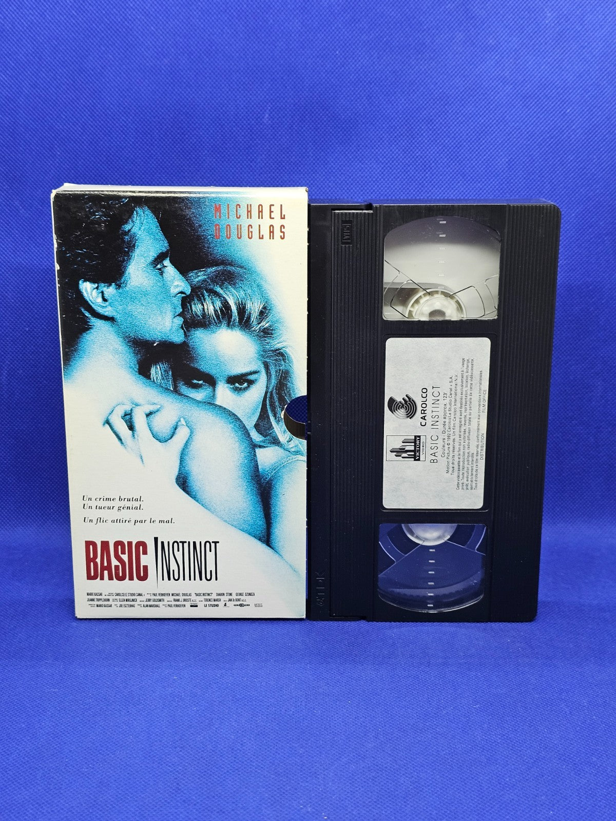VHS Basic Instinct Michael Douglas Sharon Stone Film Office 1993 VF SECAM1