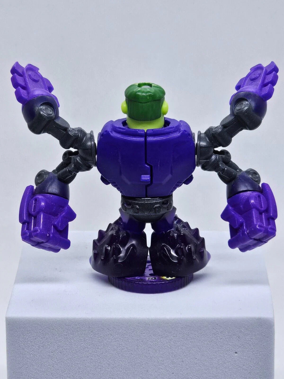 551