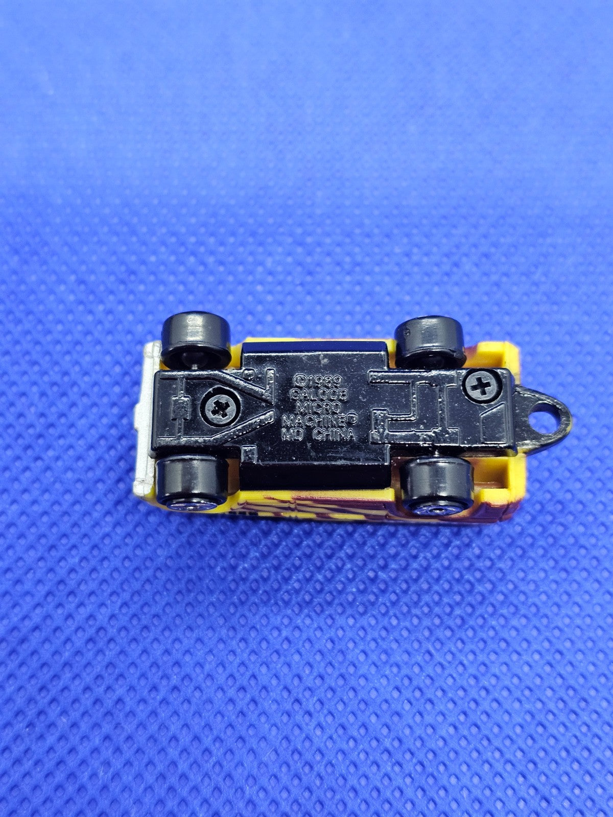 Micro Machines Ford Van BEE LINE Jaune Rayures Galoob 1989 Miniature 1803