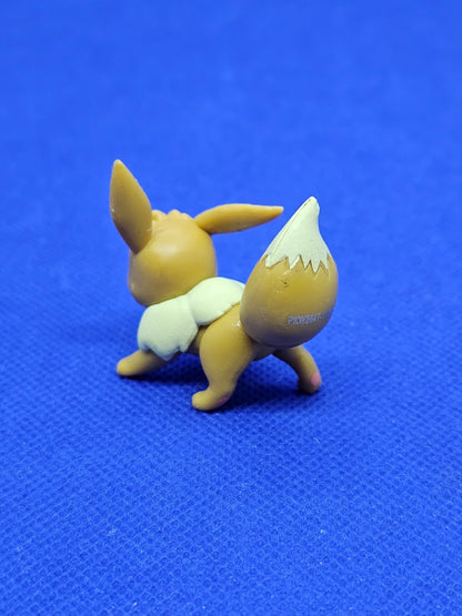 Évoli Eevee Pokémon Figurine Jazwares Battle Figure Clip N Go 5 cm1