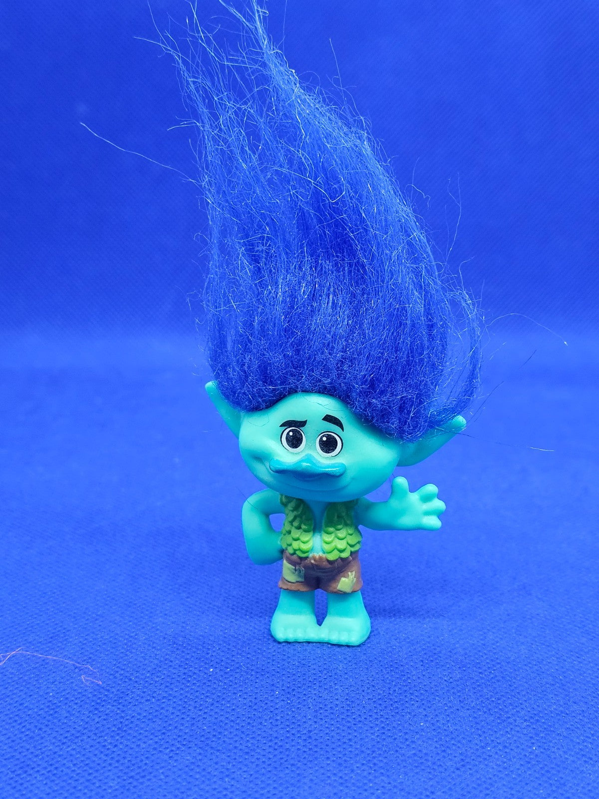 Branch Les Trolls DreamWorks Hasbro 2015 cheveux bleus 7.5 cm0