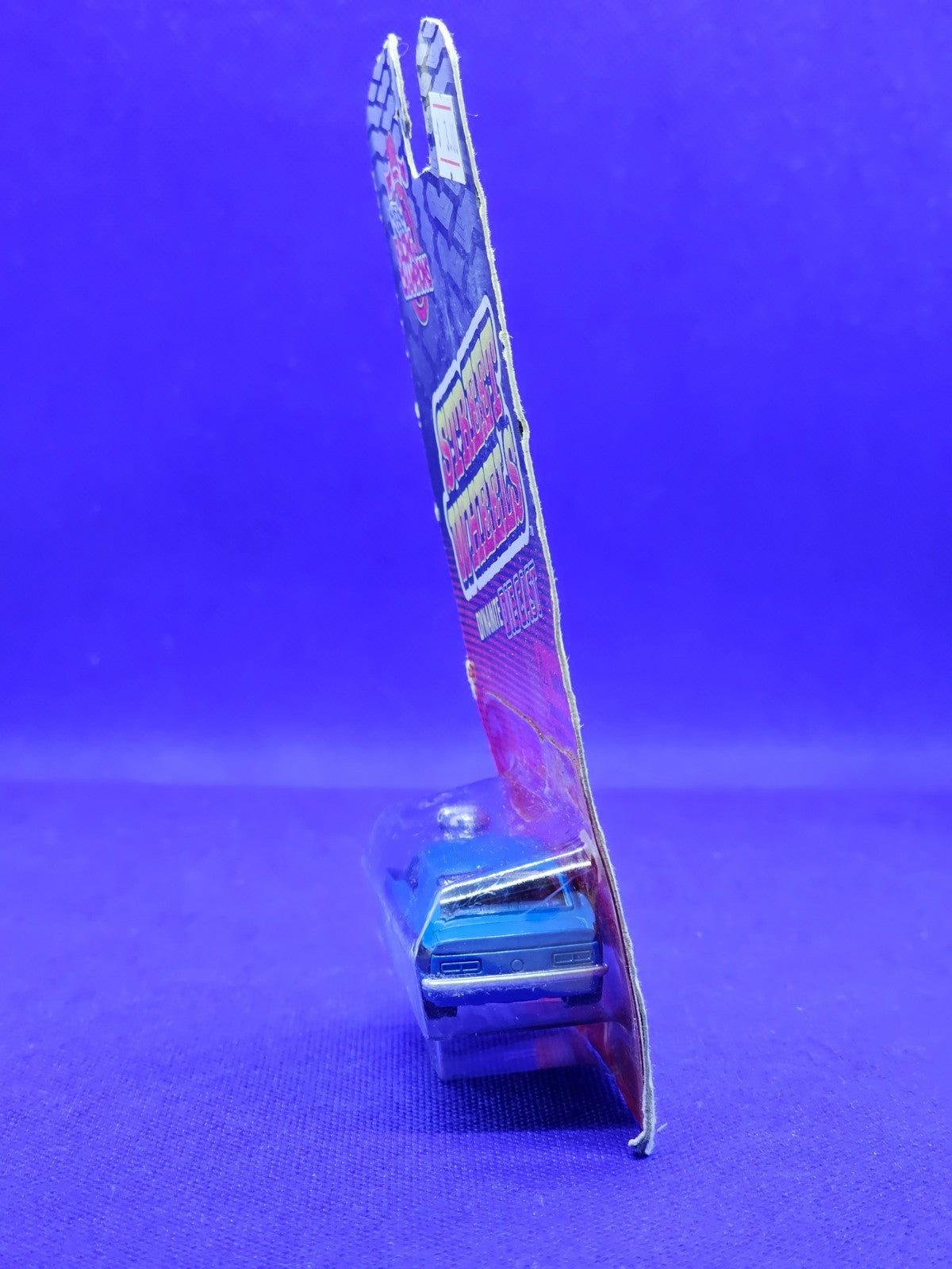 Racing Champions Street Wheels Chevrolet 550 Dynamite Die Cast 1999 7,5 cm2