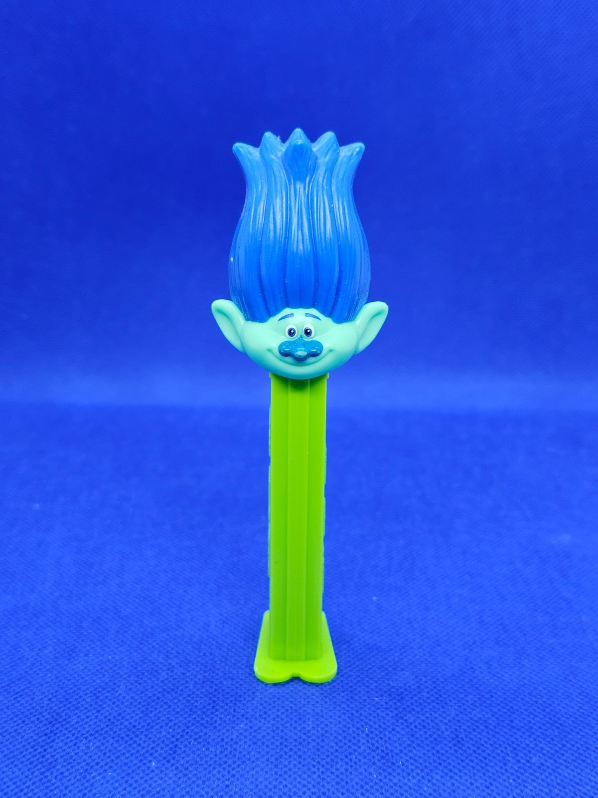 Distributeur PEZ Trolls DreamWorks Stem Vert Fluo0