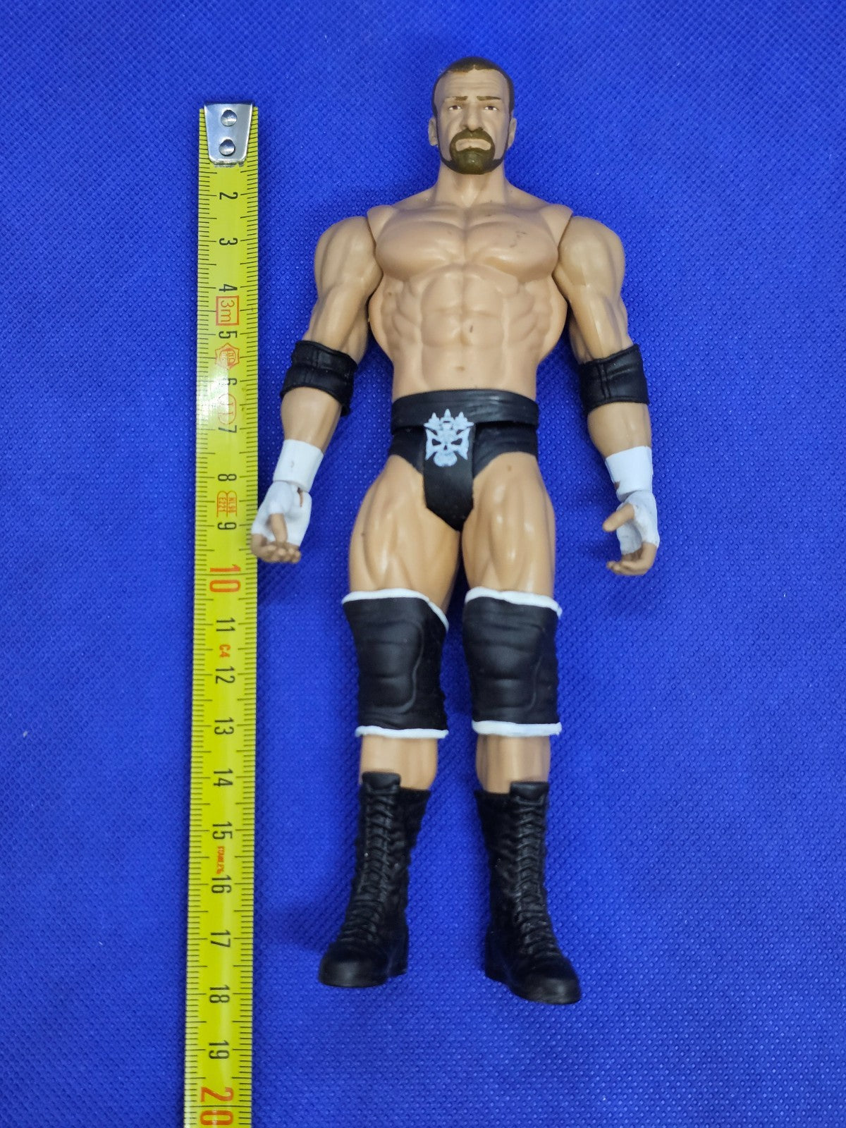 Triple H WWE Wrestling Figurine Mattel 2017 18 cm3