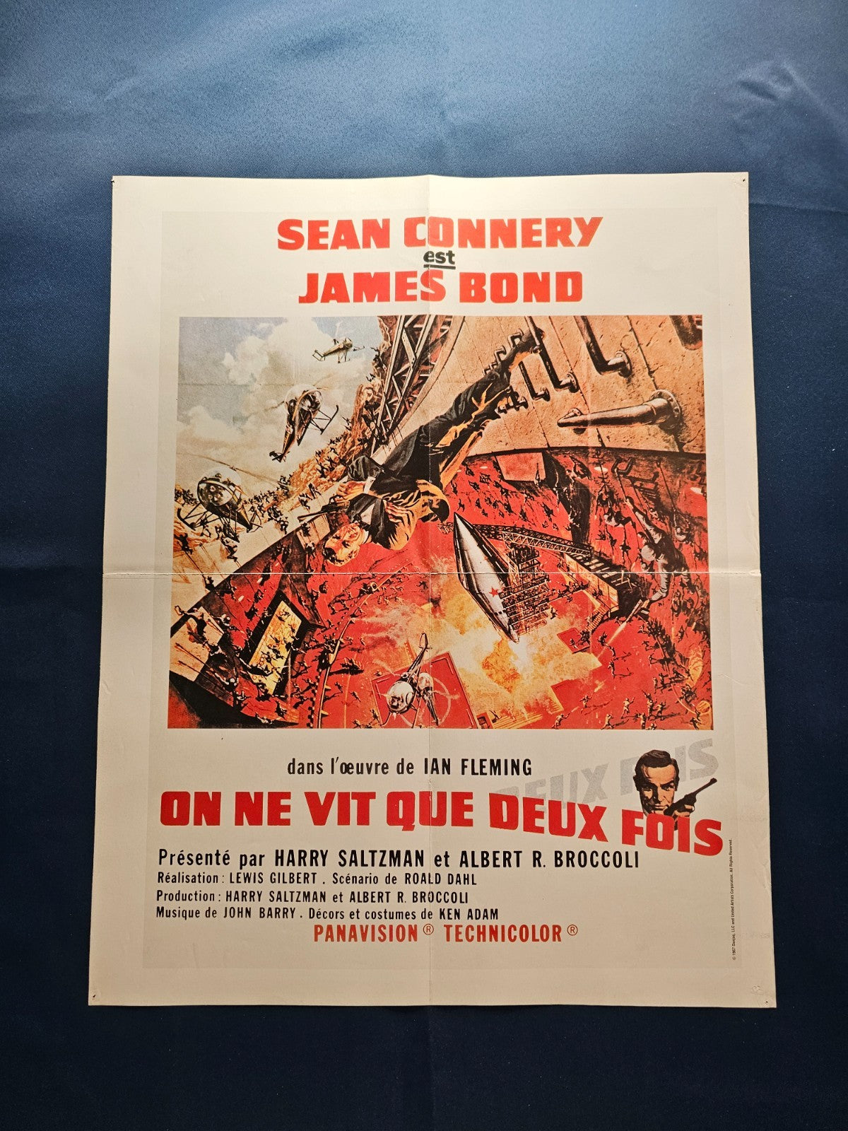Poster James Bond 007 On ne vit que deux fois Au service secret de Sa Majesté Un0