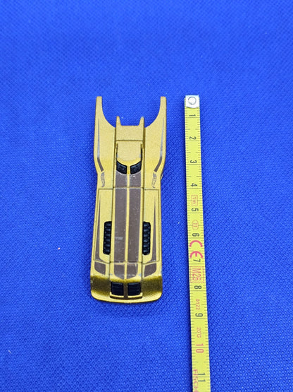 Batmobile Batman Animated Series Hot Wheels Mattel 2023 Dorée 8,5 cm3