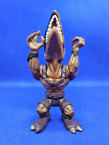 Figurine Street Sharks Bullzeye War paint Mattel 1996 Vintage 14 cm4