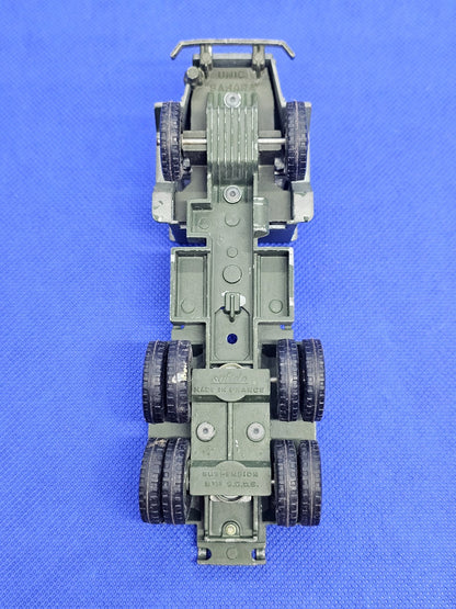 Unic ZU 120 Sahara camion militaire Solido France 150 vintage 15,5 cm2