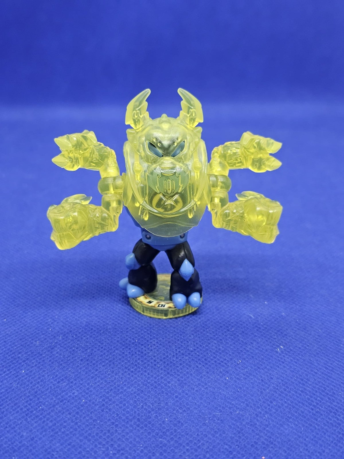 Thoraxis Giant Akedo Power Storm Battle Giants Série 4 Moose Toys 20220