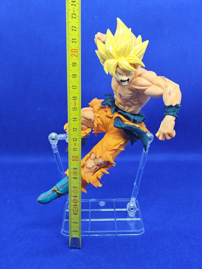 Super Saiyan Son Goku Dragon Ball Z Banpresto Bandai 2016 20 cm4