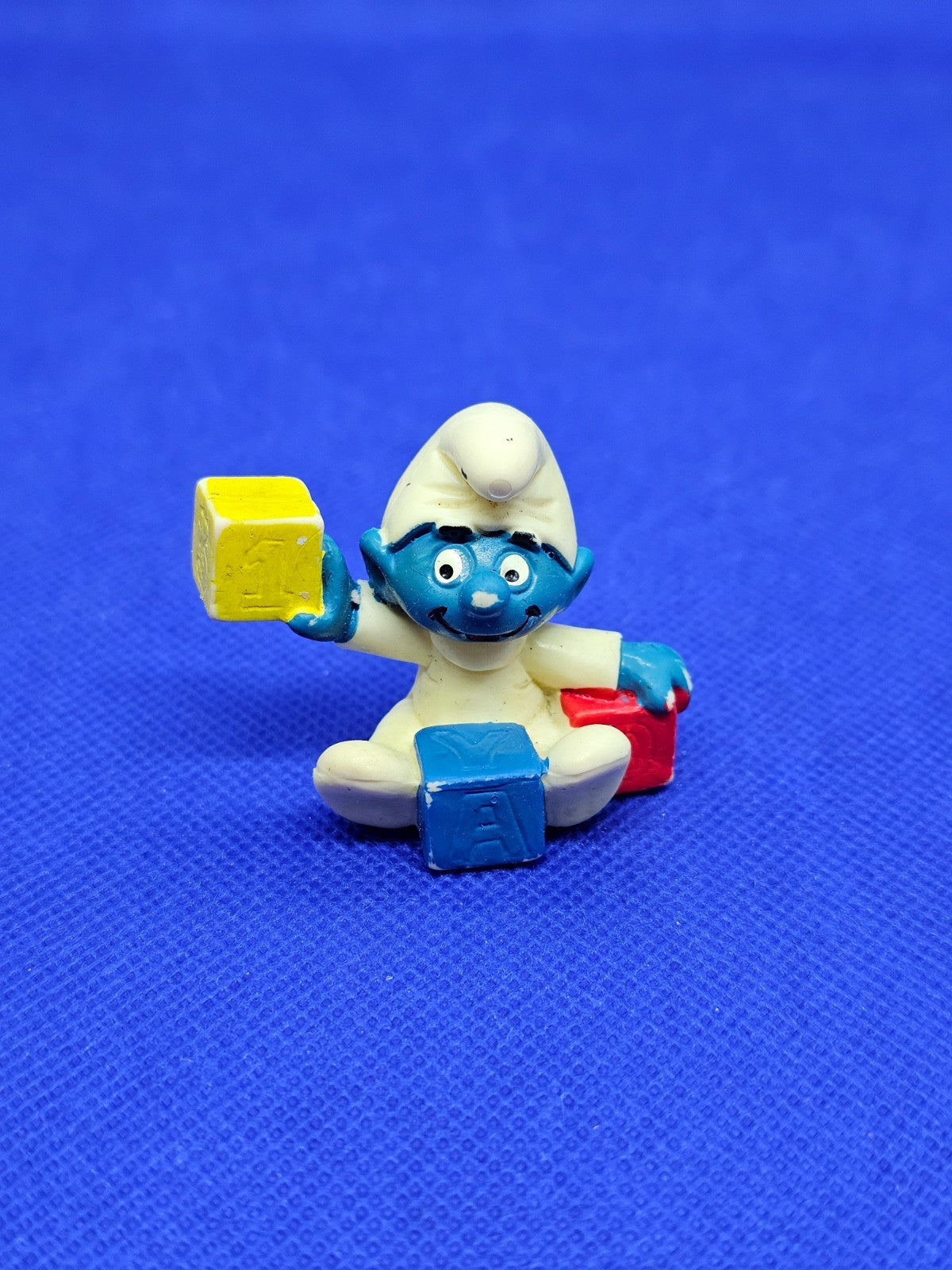 Bébé Schtroumpf avec cubes 20214 Les Schtroumpfs Schleich Peyo 1984 4 cm0