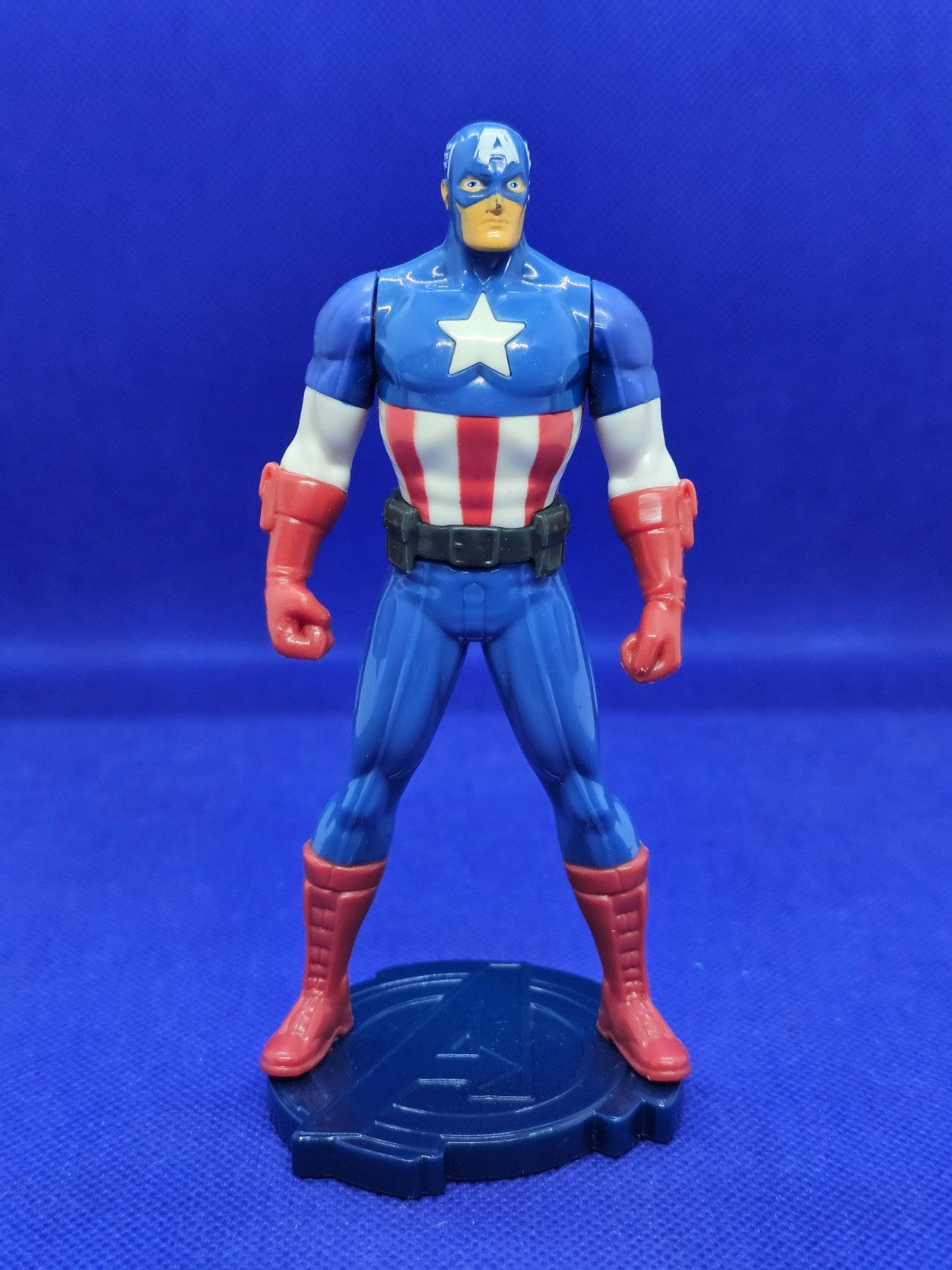 Figurine Captain America, Marvel Avengers Assemble Maxi Kinder, Marvel, 20140