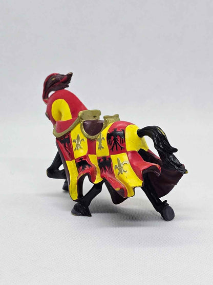 Cheval caparaçonné rouge or, Papo 2002, chevalier médiéval