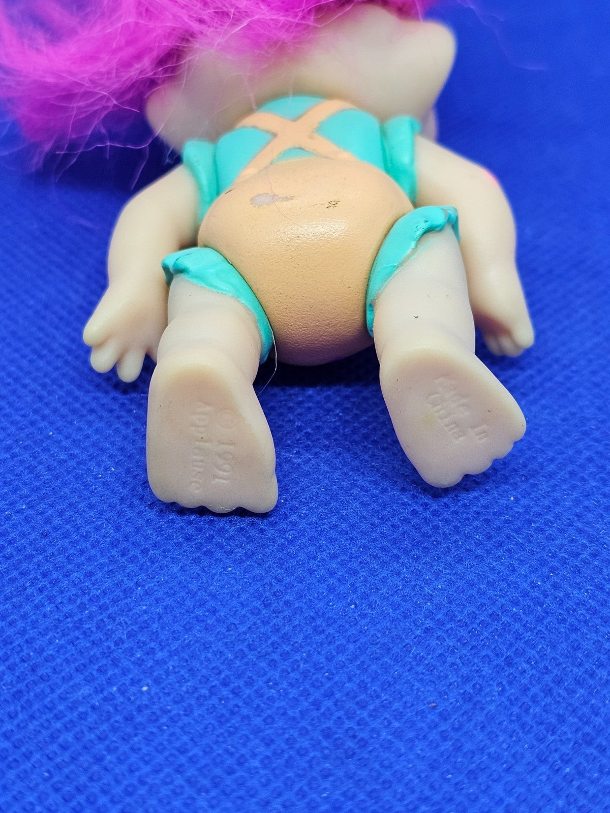 Baby Troll Magic Trolls Applause 1991 cheveux roses étoiles 8 cm3