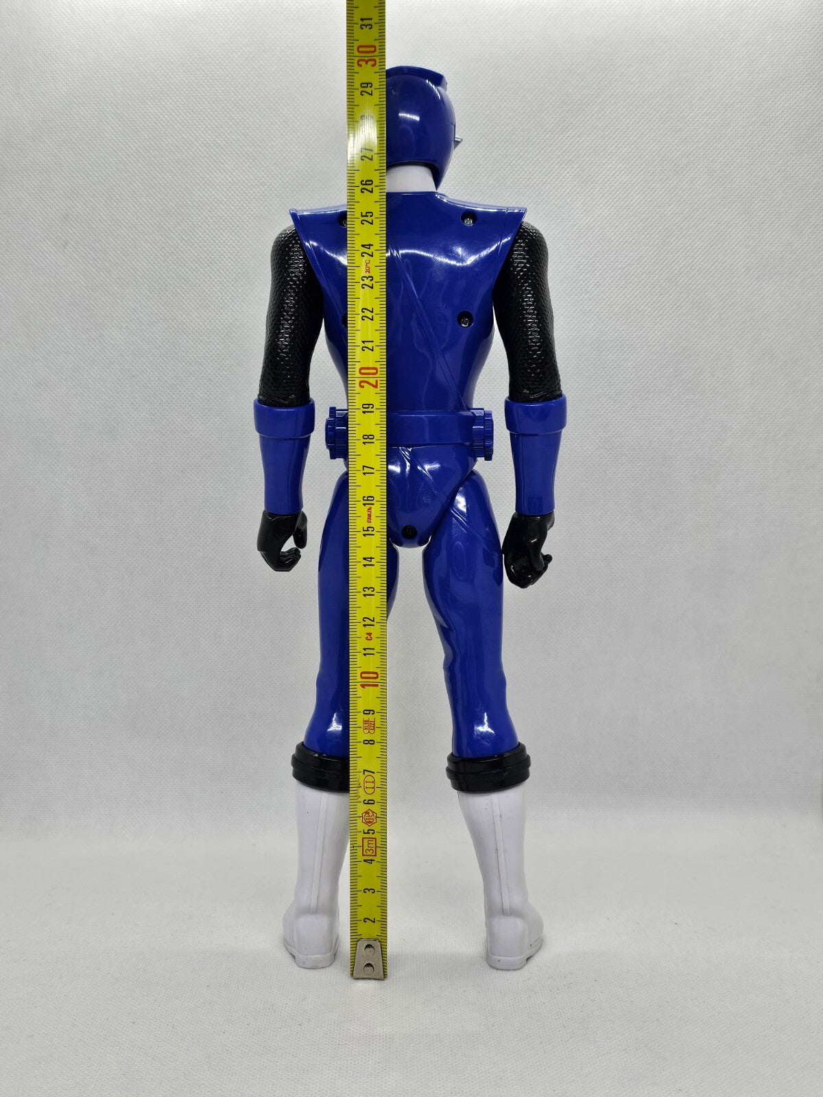 7581592