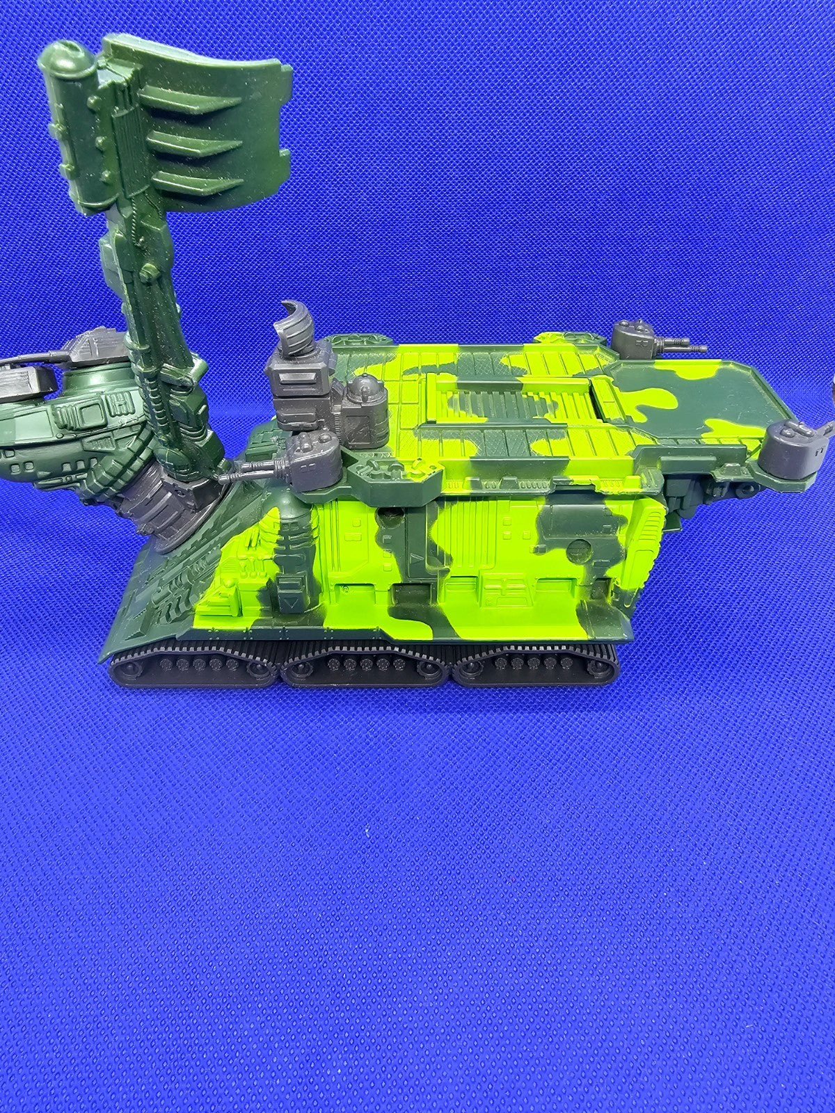 Vintage Kenner Mega Force – Triax (Ram Fist) Action Figure, Fonctionnel, Sans St2