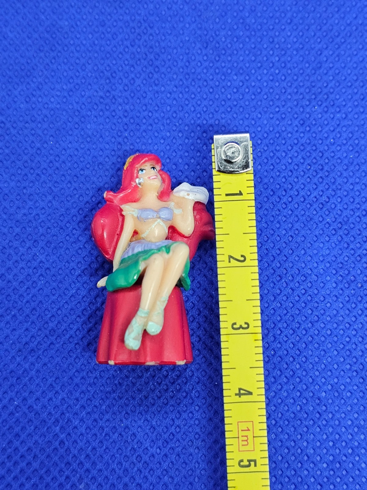 Ariel La Petite Sirène Disney Figurine Miniature PVC Assise 3,5 cm3