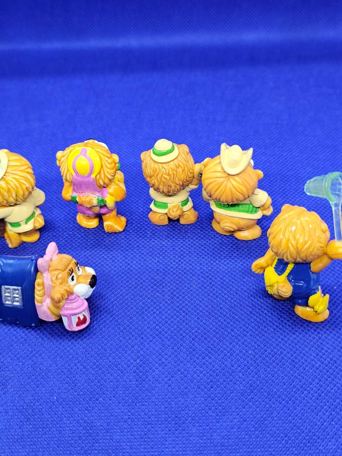 Lot 8 Figurines Leoventuras, Kinder Surprise, Ferrero, 19966