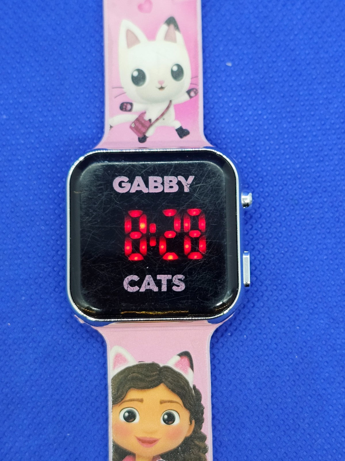 Montre LED Gabby et la Maison Magique DreamWorks Enfant Rose Fonctionnelle1