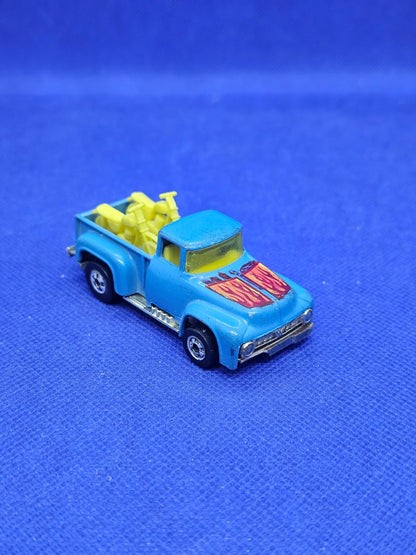 Hot Wheels Classic 56 Ford Pickup Motorcycles Mattel 1973 Hong Kong1