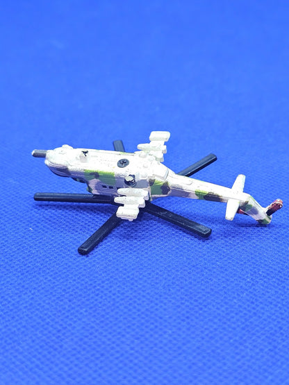 Micro Machines Mi-24 Hind hélicoptère militaire Galoob camouflage vintage2