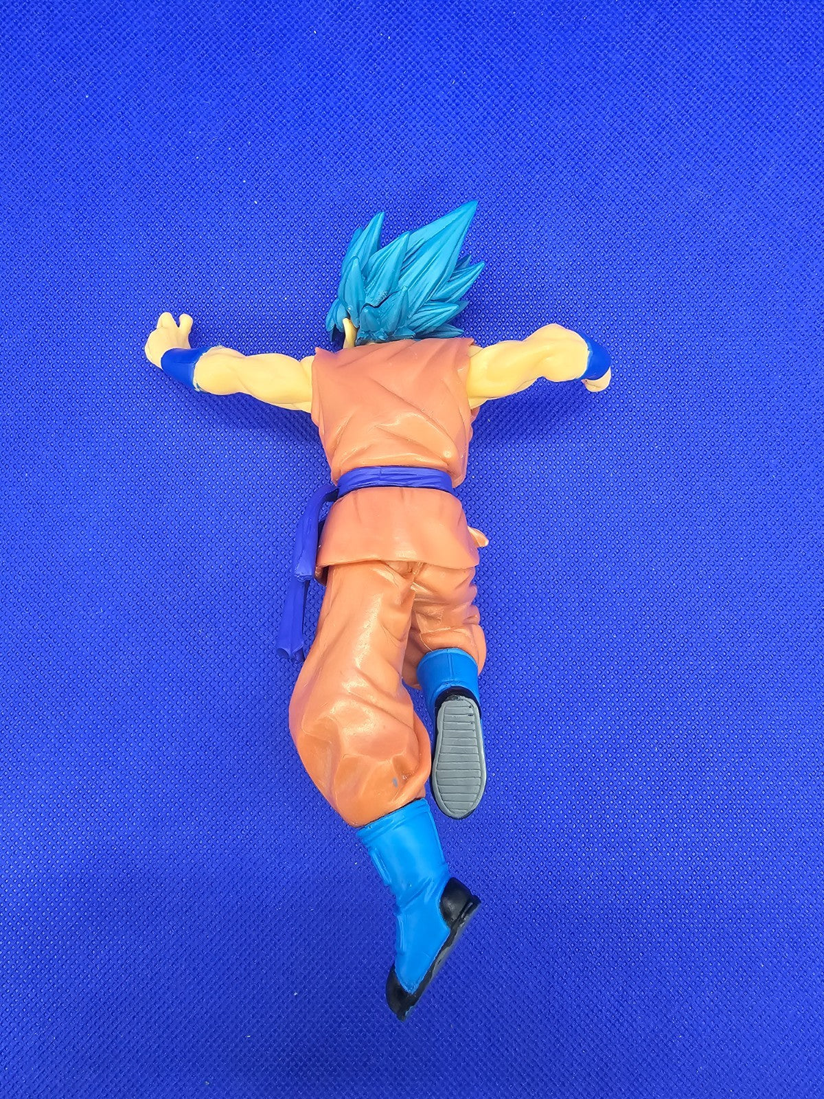 Figurine Son Goku Super Saiyan Blue Dragon Ball Super Banpresto 20 cm PVC2