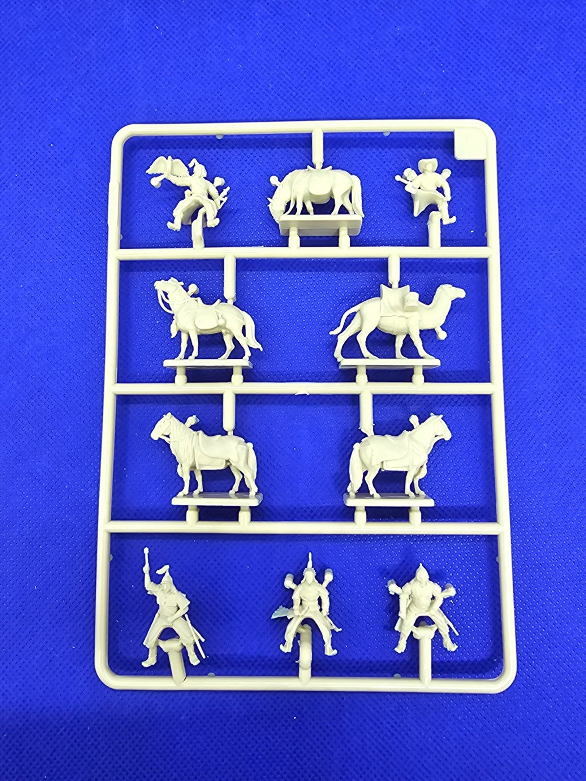 Italeri 6124 Mongol Cavalry XIII siècle 15 cavaliers 172 20085