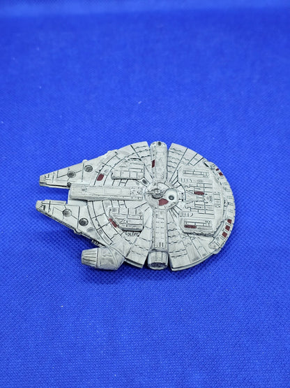 Faucon Millenium Star Wars Vaisseaux Atlas Lucasfilm Miniature Métal 9 cm2
