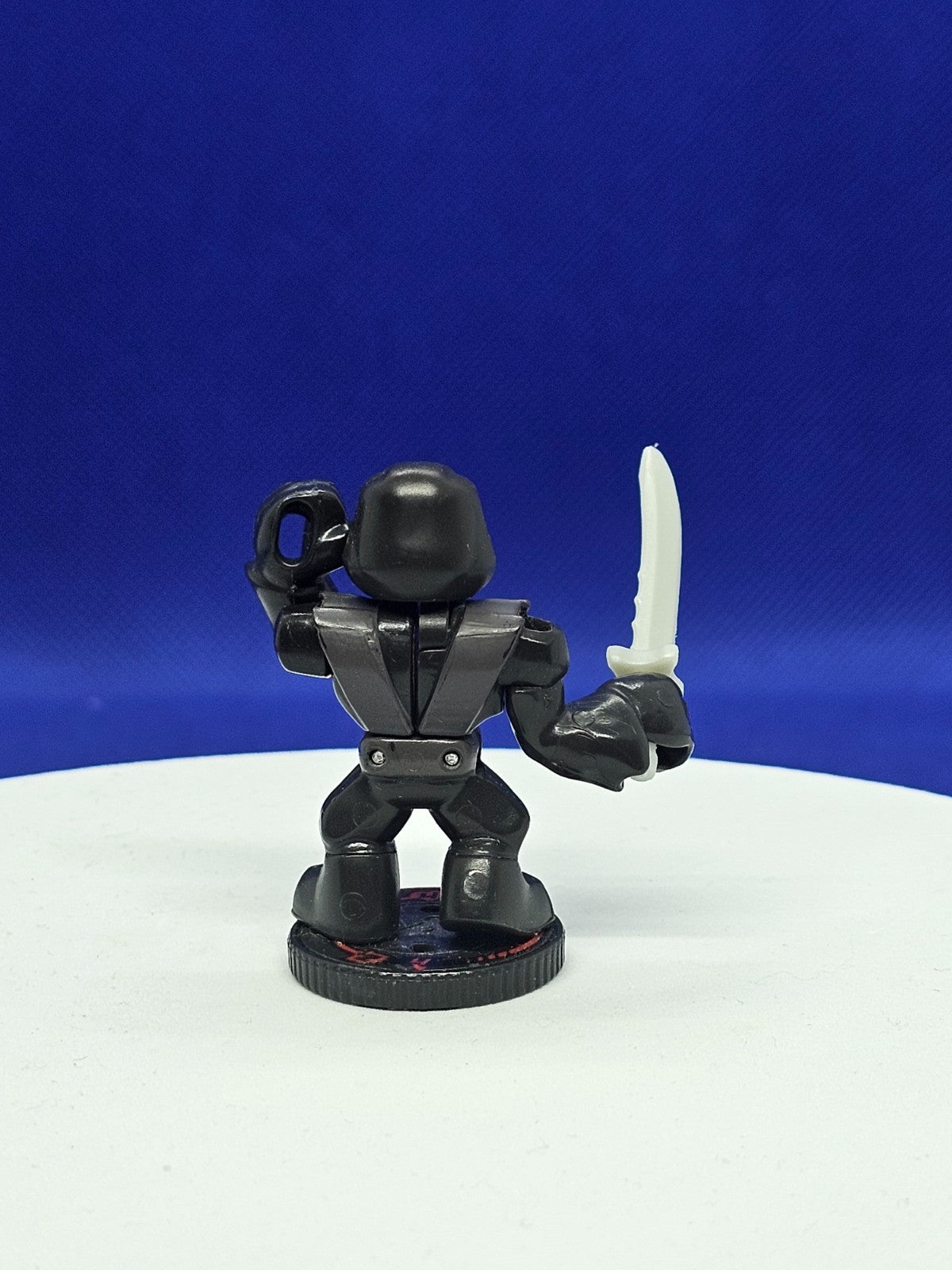 Akedo Night Blade Série 1 – Ultimate Arcade Warriors – Moose Toys 20211