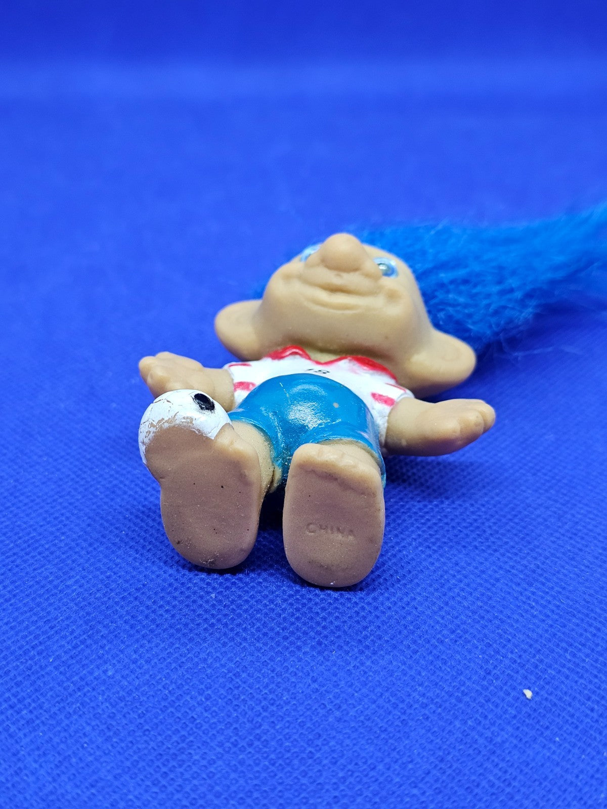 Happy Troll Footballeur Numéro 18 Cheveux Bleus Figurine Vintage Années 90 8 cm2