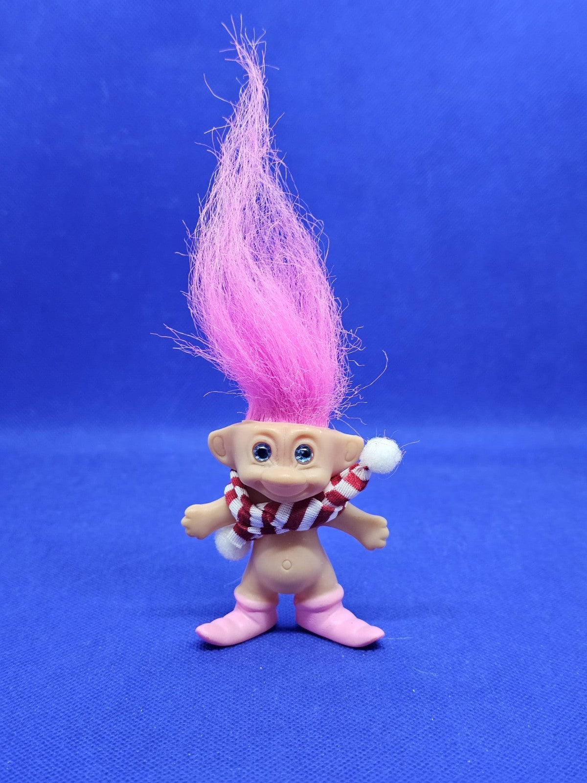 Troll vintage cheveux roses écharpe rayée Made in Korea années 900